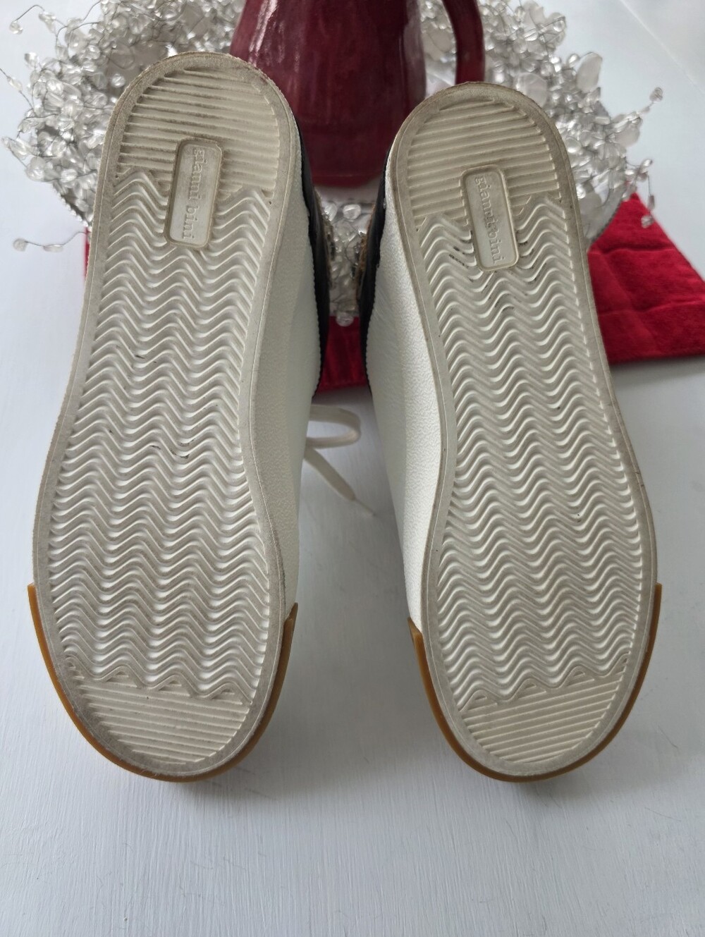Gianni Bini White Leather Sneakers - Picture 15 of 16